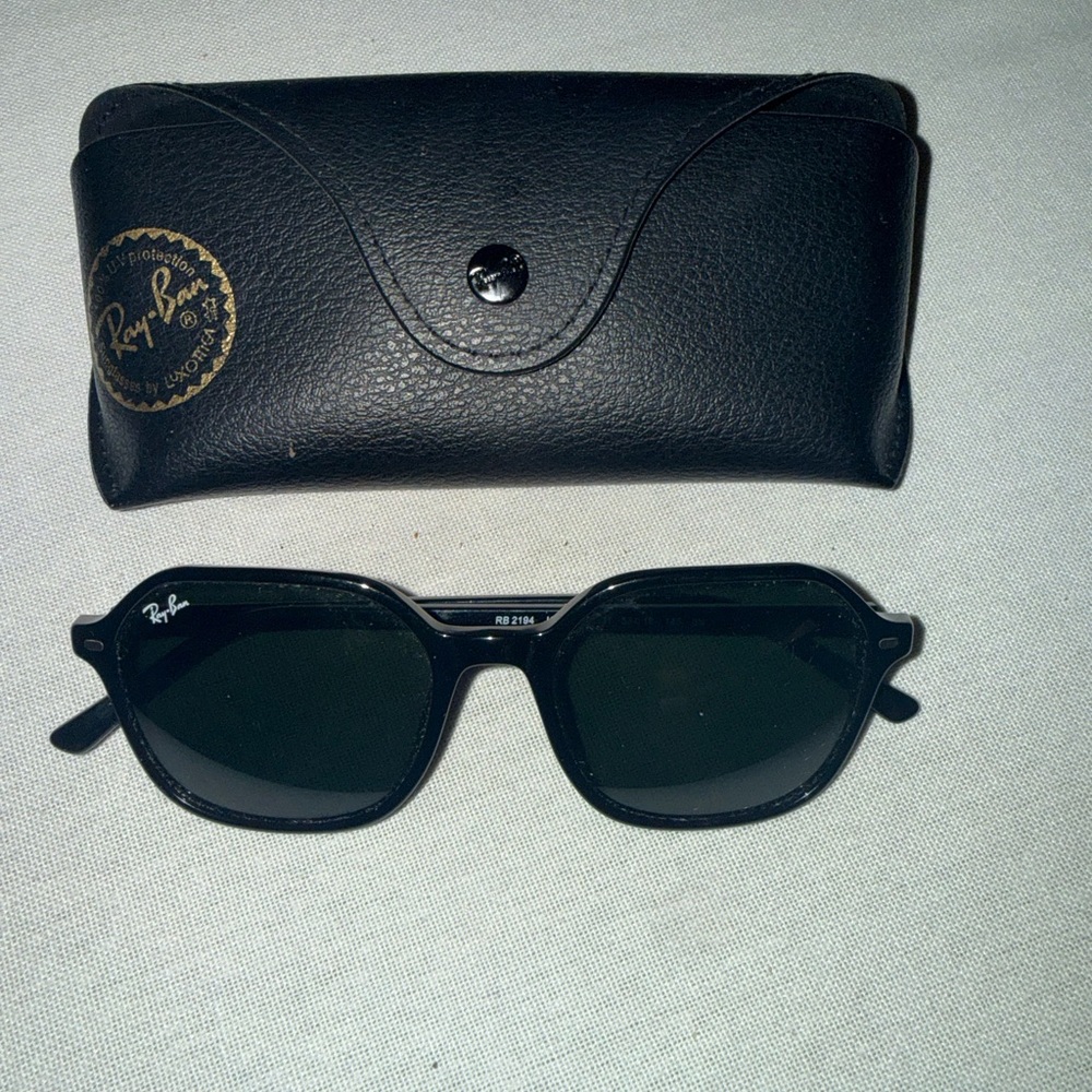 Ray-Ban Black Frame Sunglasses with Dark Green Lenses